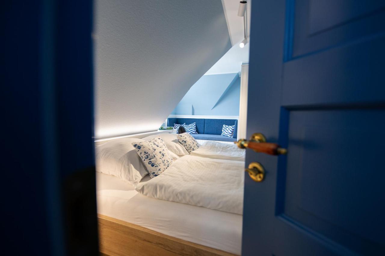 Ual Oeoemrang Wiartshues Hotell Norddorf Exteriör bild