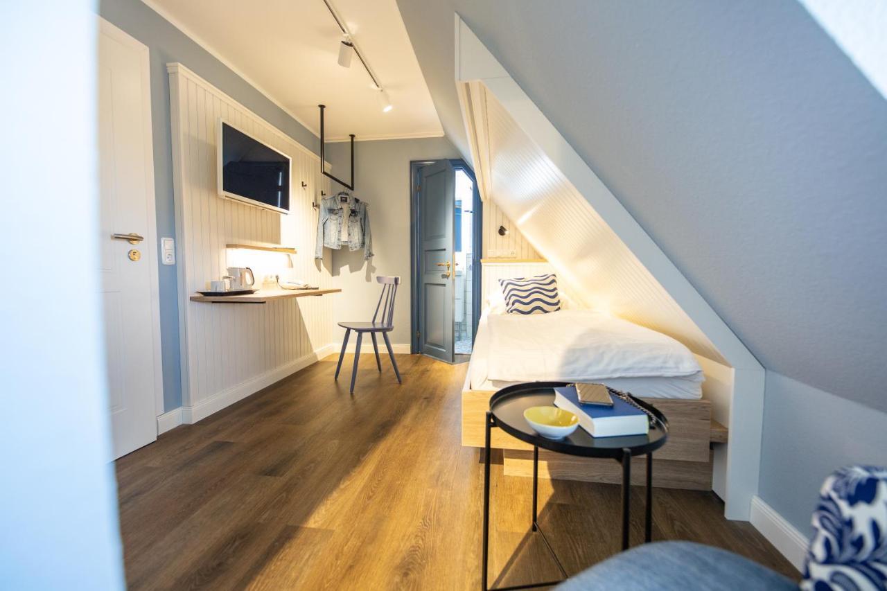 Ual Oeoemrang Wiartshues Hotell Norddorf Exteriör bild