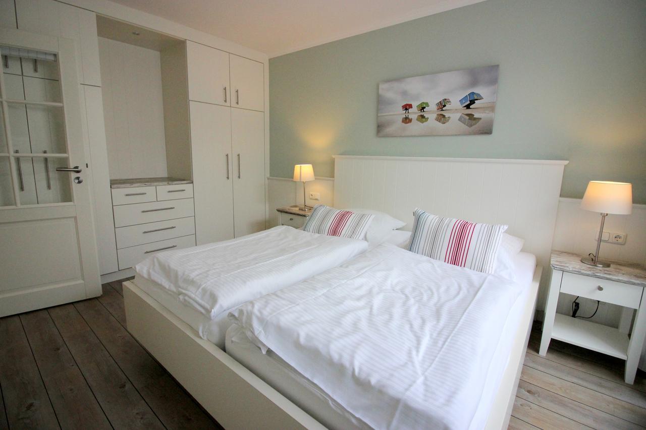 Ual Oeoemrang Wiartshues Hotell Norddorf Exteriör bild