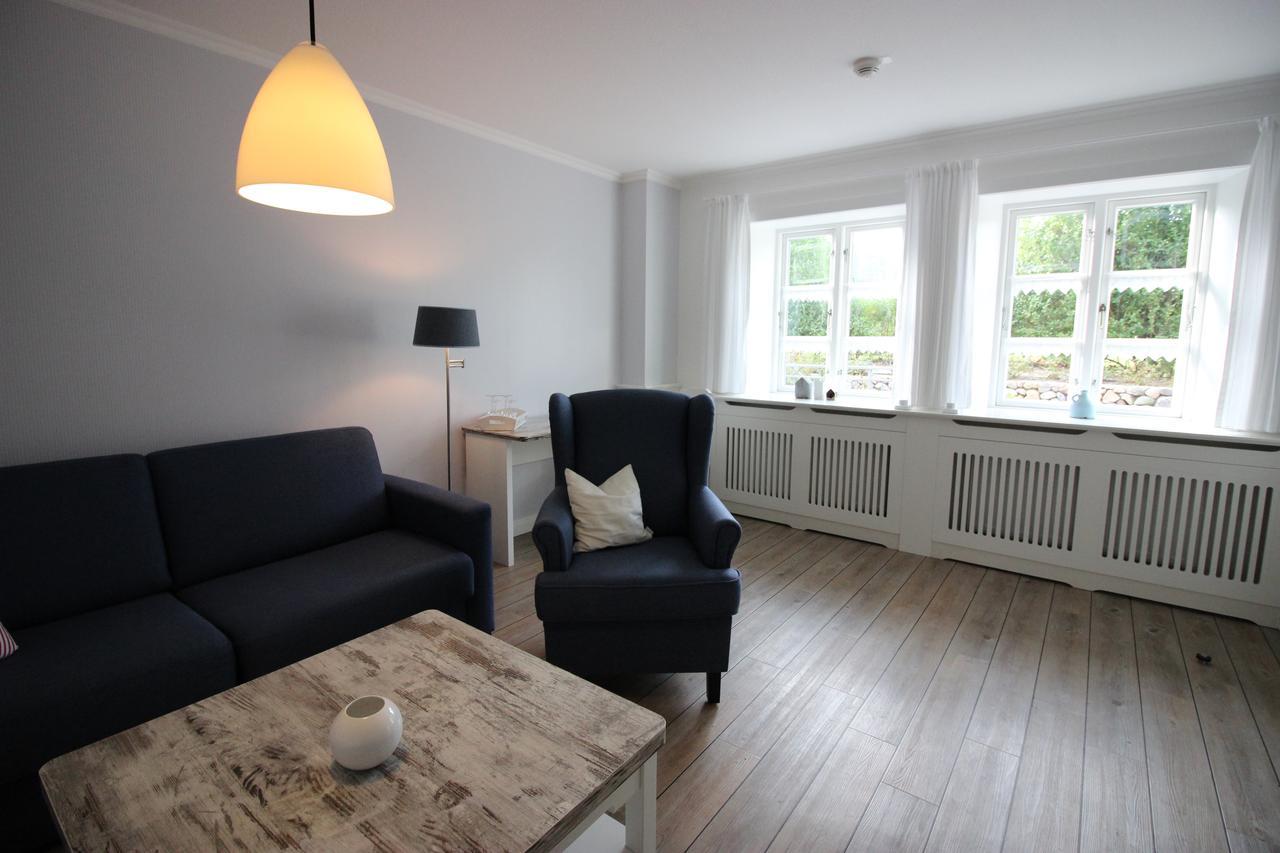 Ual Oeoemrang Wiartshues Hotell Norddorf Exteriör bild