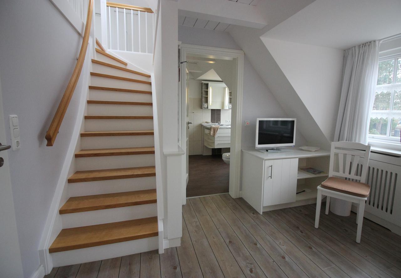 Ual Oeoemrang Wiartshues Hotell Norddorf Exteriör bild
